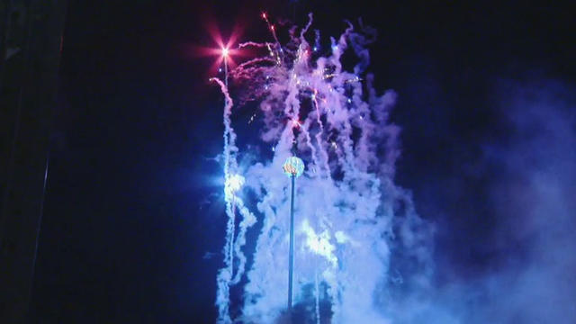 first-night-pittsburgh-fireworks.jpg 