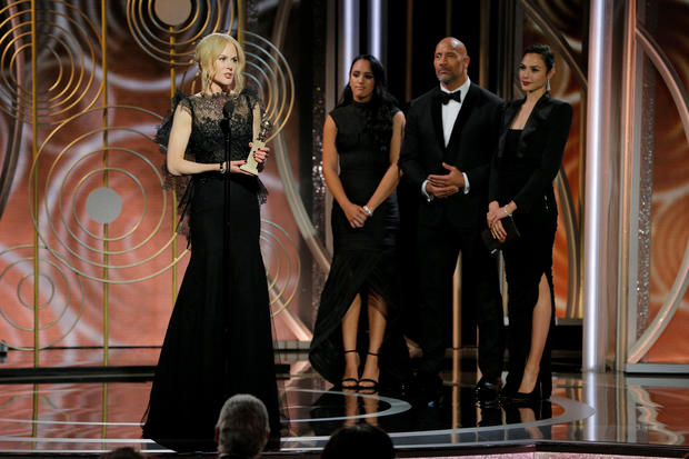 Emma Watson And Robert Pattinson Golden Globe Awards 2018