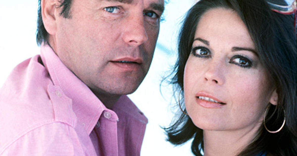 Natalie Wood Death Investigator Calls Robert Wagner A Person Of Interest Cbs News