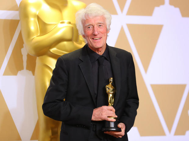 Legendary lensman Roger Deakins finally wins Oscar