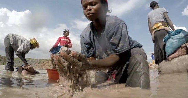 Children still mining cobalt for gadget batteries in Congo