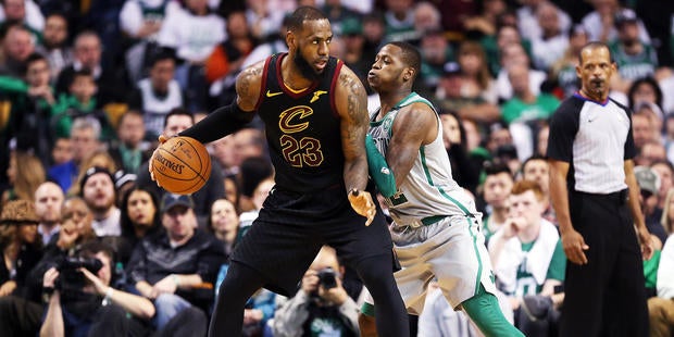 Cleveland Cavaliers v Boston Celtics