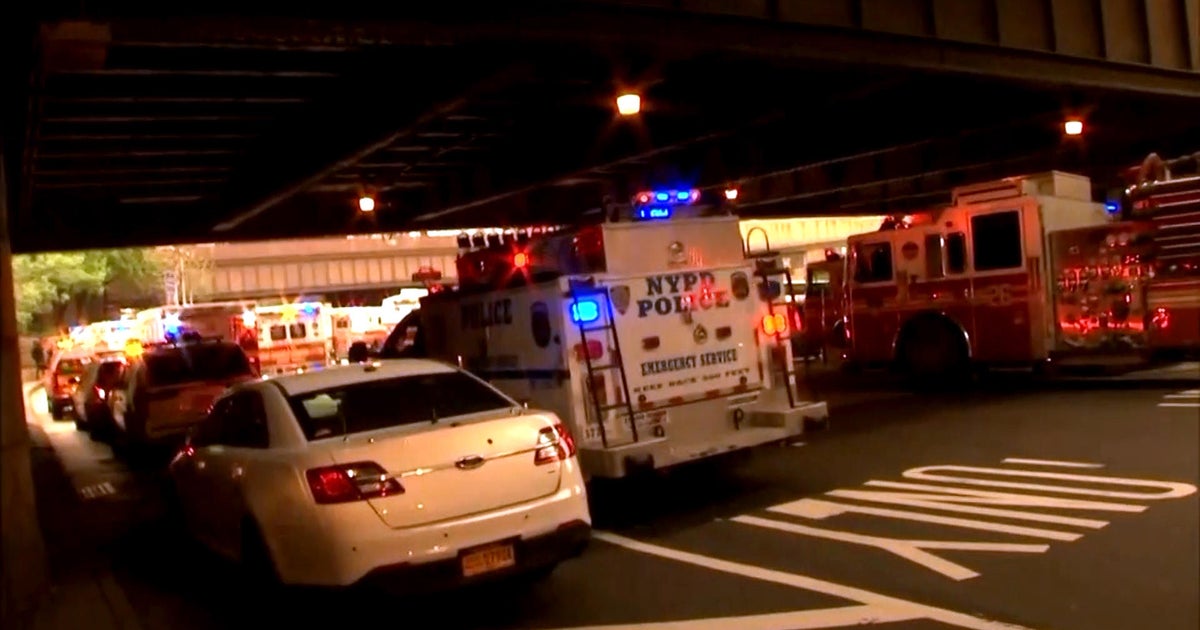 Lincoln Tunnel crash Bus collision today injures dozens in tunnel