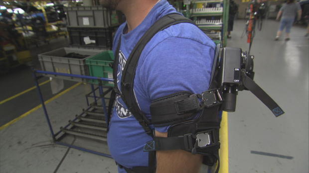 e8-robo-pkg-van-cleave-transfer-frame-1348.jpg