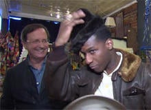 leon-bridges-tries-on-hats-244.jpg 