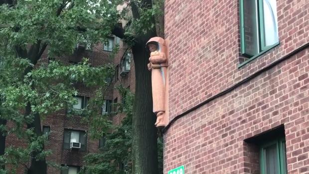 Bronx statues go missing 