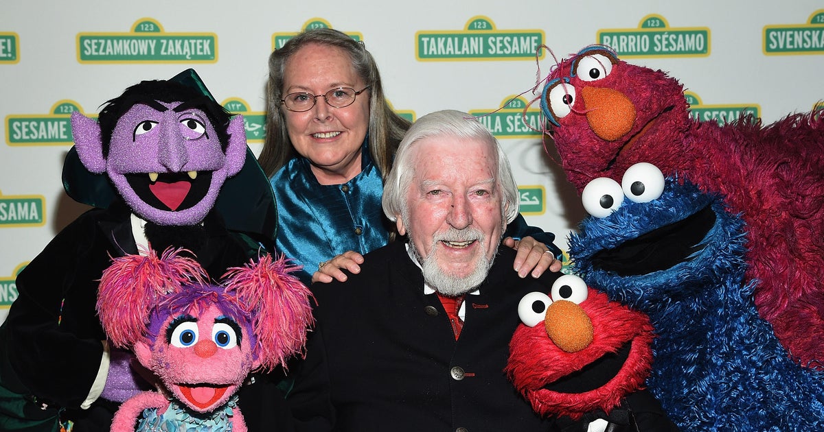 The actor who voiced Big Bird and Oscar the Grouch for nearly 50 years is saying goodbye to