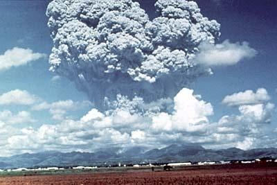 mount-pinatubo-philippines-volcanic-eruption.jpg