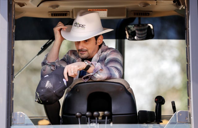 brad paisley hat brand