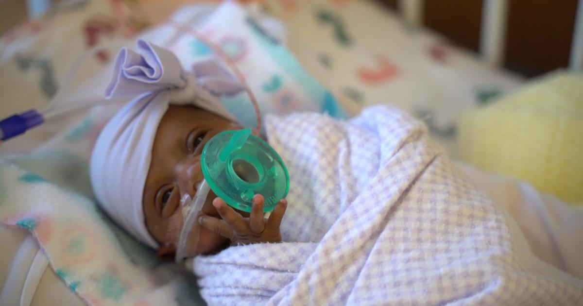 preemie baby girl