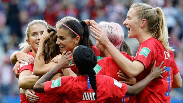 FBL-WC-2019-WOMEN-MATCH11-USA-THA