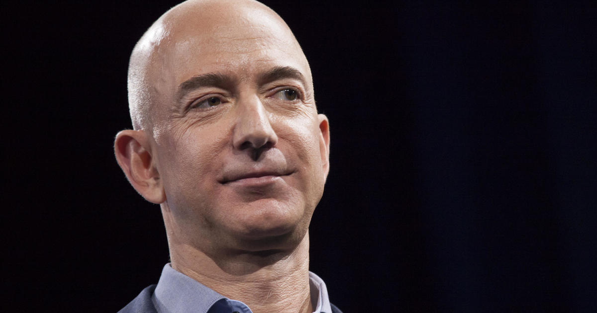Amazon apologizes for denying that its drivers pee in bottles