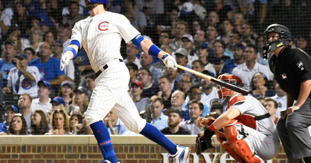 Schwarber S Homer In 10th Gives Cubs 4 3 Win Over Reds Cbs Chicago