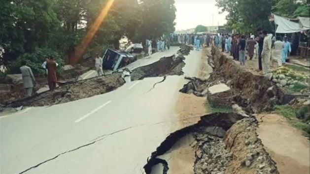 pakistan-earthquake-kashmir.jpg 