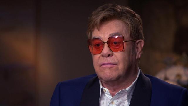 1013-sunmo-eltonjohnautobiography-1950998-640x360.jpg