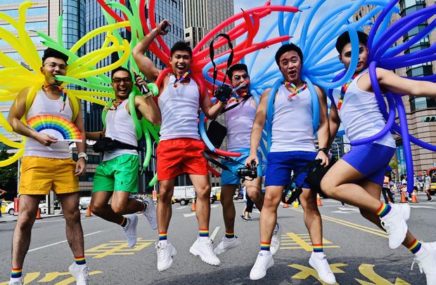 Pride Thousands Celebrate First Pride Parade In Taiwan Since