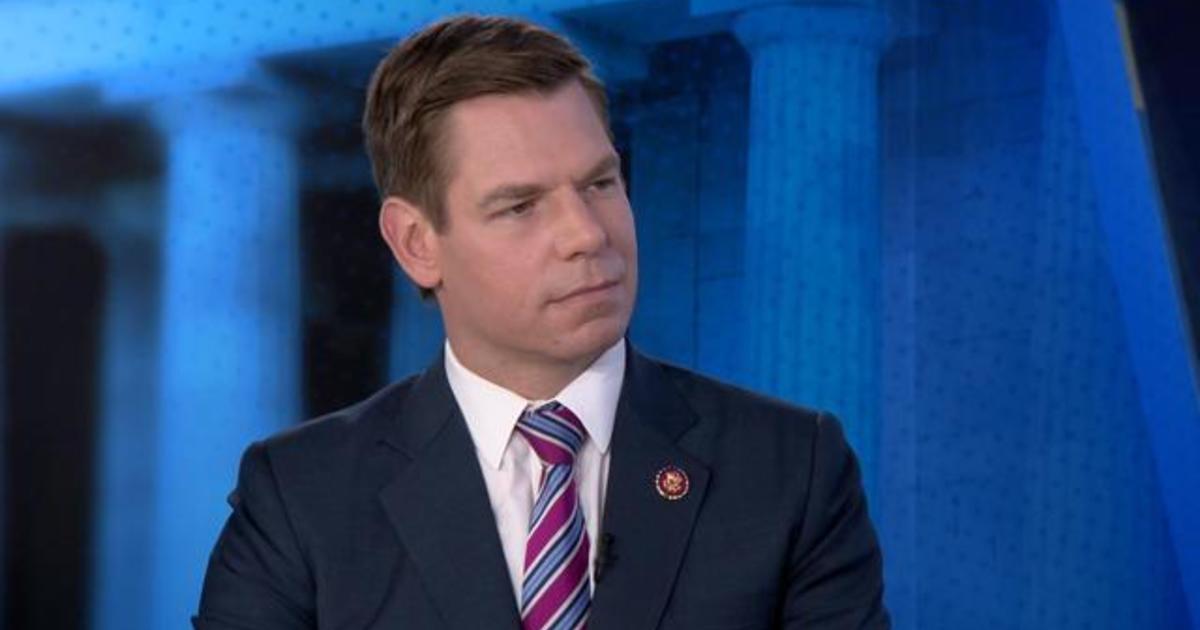 Swalwell says House has evidence of "extortion scheme" by Trump