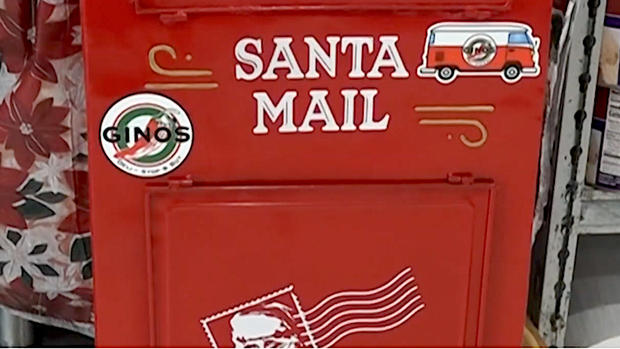 deli Christmas mailbox 2 