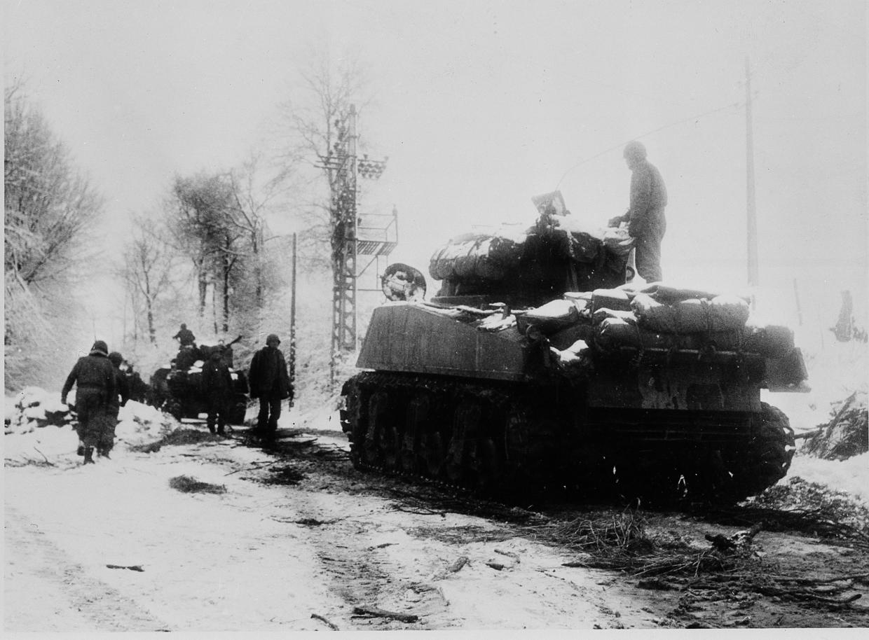 german panzer tank battle of the bulge