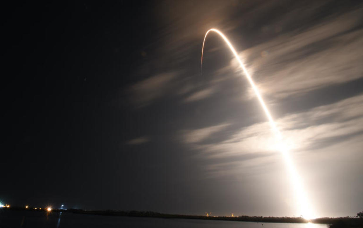 spacex falcon 9 launch today