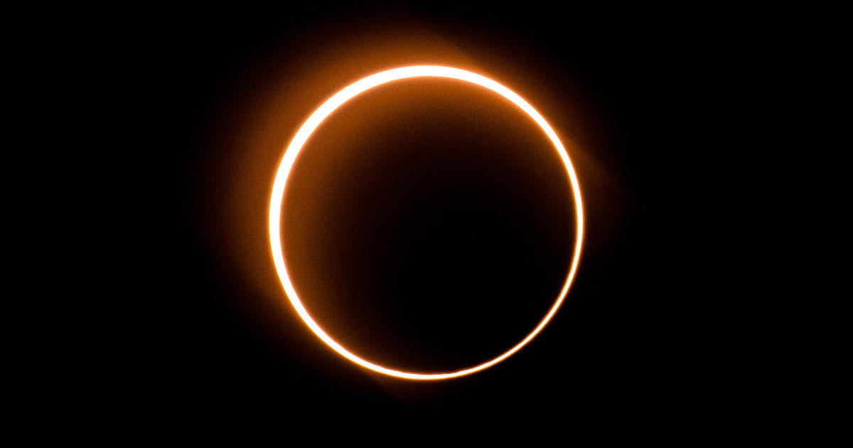 Solar eclipse "Ring of fire" annular solar eclipse captured in