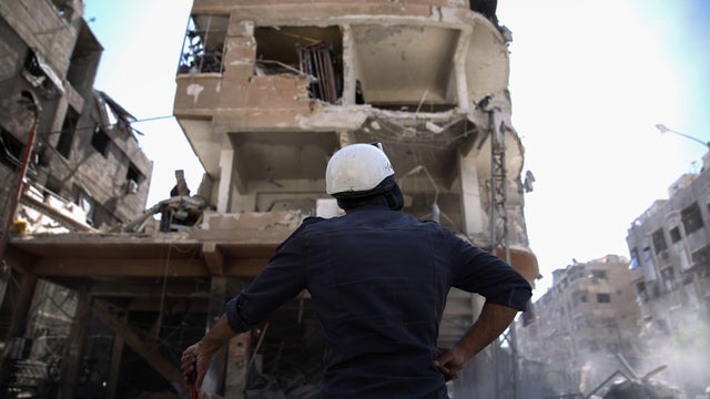 TOPSHOT-SYRIA-CONFLICT-WHITE HELMETS