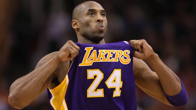 Los Angeles Lakers v Phoenix Suns