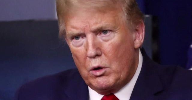 Trump plans temporary immigration ban over coronavirus
