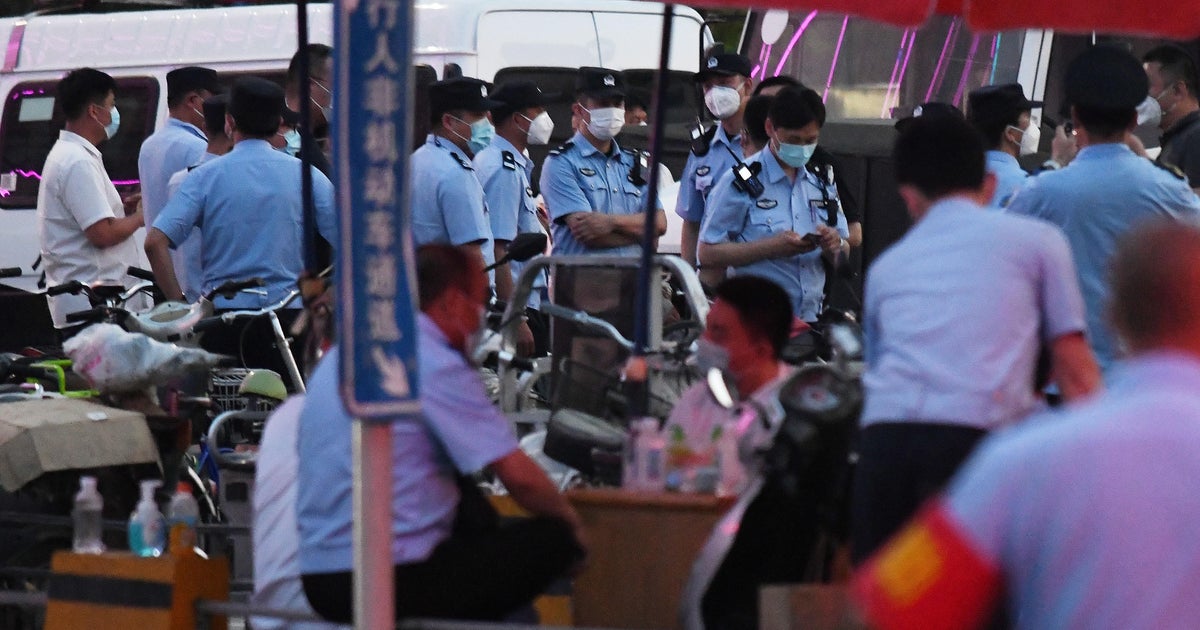 New Coronavirus Cases See Beijing Close 2 Food Markets Scrap Plan
