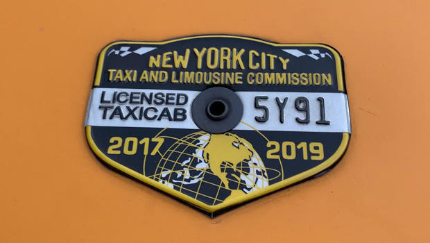 taxi-medallion-620.jpg 