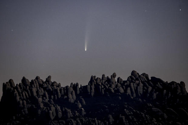 Comet C/2020 F3 Neowise Near Barcelona 