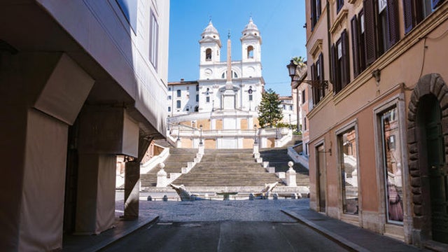 rome-lockdown-annie-ojile-spanish-steps-18.jpg 