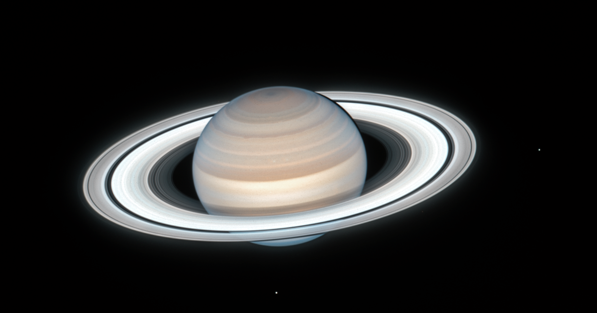 Hubble telescope captures beautiful new image of Saturn in stunningly clear detail