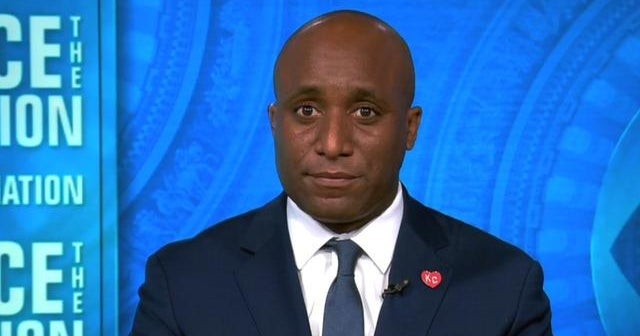 Kansas City Mayor Quinton Lucas warns of layoffs...