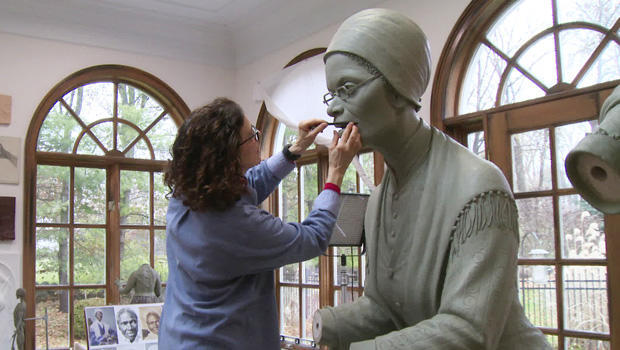 meredith-bergmann-statue-of-sojourner-truth-620.jpg 