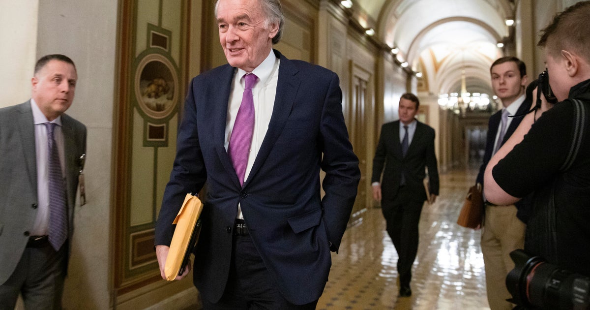 Democrats to introduce bill to expand Supreme Court to 13 justices