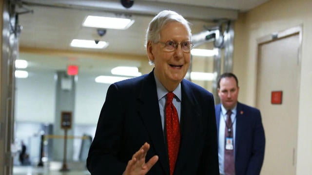 0921-cbsn-hsm-senatefightsupremecourtseat-551458-640x360.jpg 