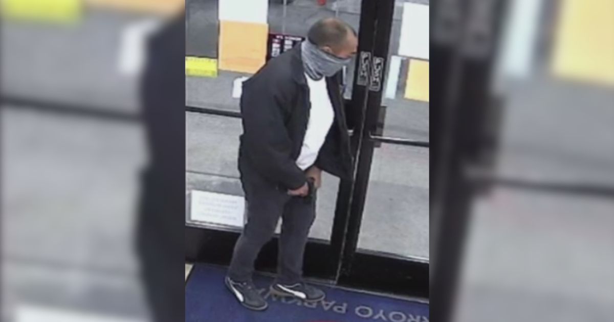 Pasadena Police Asking For Publics Help In Identifying Gas Station Armed Robbery Suspect Cbs 