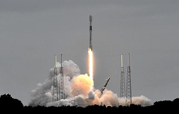 SpaceX Falcon 9 rocket from Cape Canaveral 