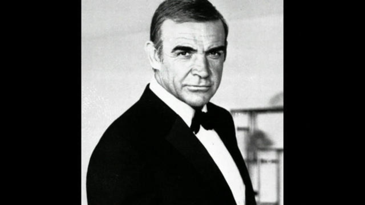 Sean Connery Oscar Winner And Legendary James Bond Star Has Died At 90 Cbs News