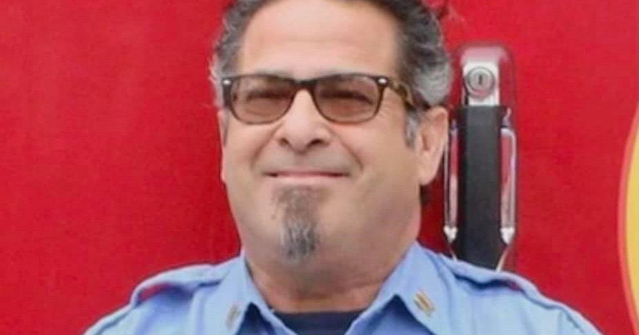 2 Kansas City fire department members die from COVID-19