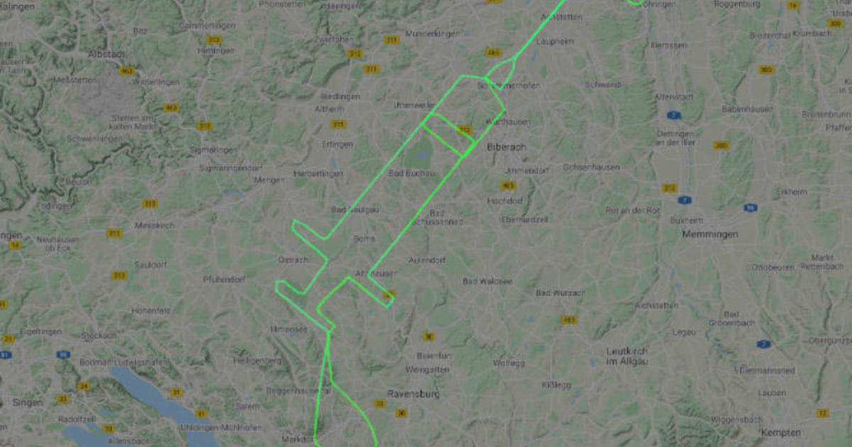 Young pilot tracks 170-mile spray in the air to indicate vaccine deployment