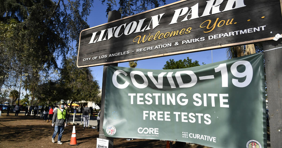“It’s absolute chaos”: California becomes the third state to exceed 25,000 COVID-19 deaths