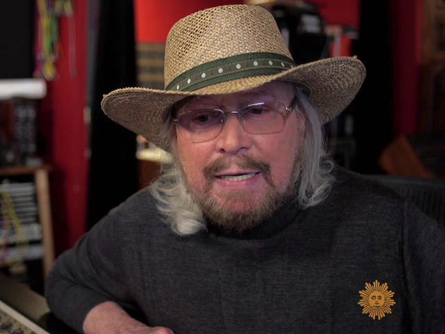 Barry Gibb Returns To The Bee Gees Music Via Nashville Cbs News