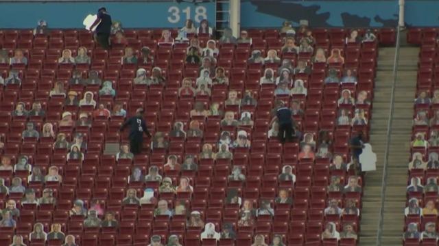 cbsn-fusion-nfl-aims-to-fill-super-bowl-seats-with-cut-outs-thumbnail-637083-640x360.jpg 
