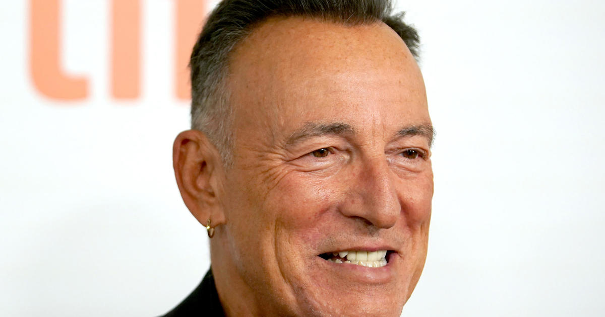 Jeep pulls Bruce Springsteen Super Bowl ad after learning of his arrest for drunk driving