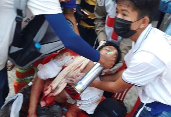 myanmar-protester-shot.jpg 
