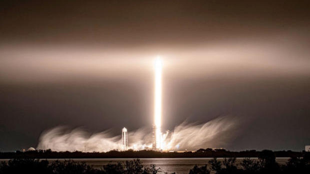 spacex-starlinks-launch-ealry-on-030421.jpg 