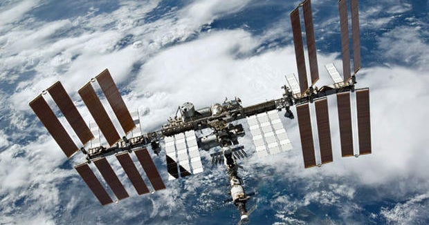 Spacewalkers continue solar power system upgrade - Vimarsana News