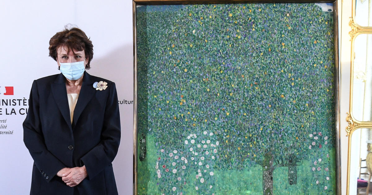 France is returning a Nazi-looted Klimt painting to its rightful Jewish owners: "An act of justice"